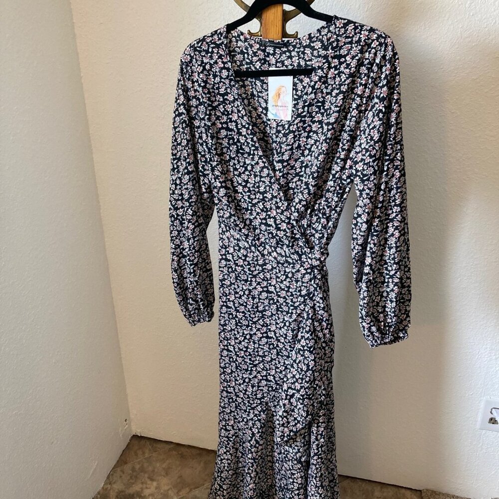 NWT Floral Wrap Dress